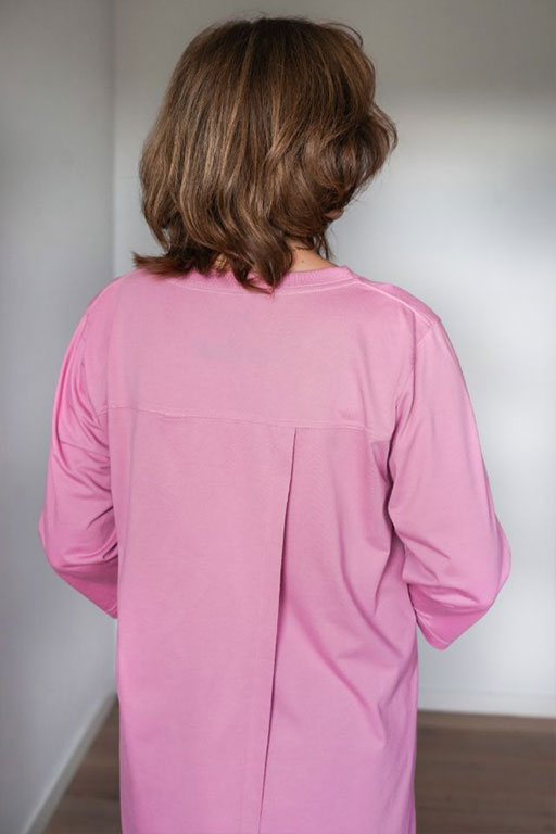 Adaptive Open Back Round Neck 3/4 Sleeve Long T-Shirt - Image 5